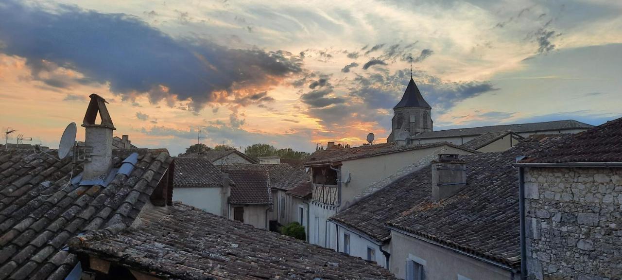 Le Fort D'Issigeac Chambres D'Hotes ภายนอก รูปภาพ